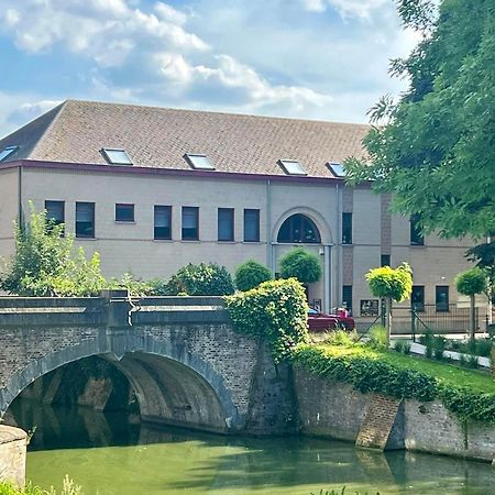 Haras Des Chartreux Otel Estaimbourg Dış mekan fotoğraf