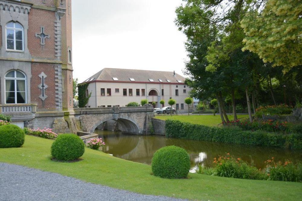 Haras Des Chartreux Otel Estaimbourg Dış mekan fotoğraf